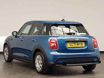 Used MINI Hatch 2021 for sale - 77024692: Photo