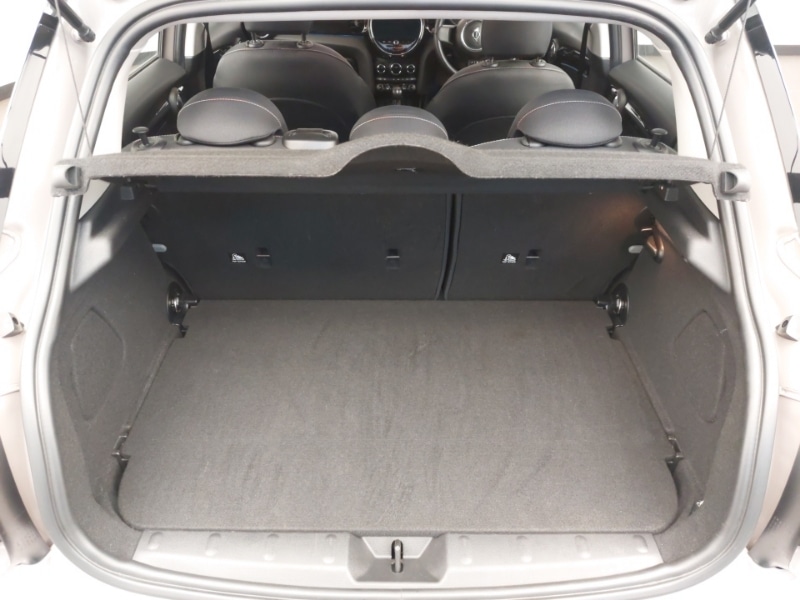 Used MINI Hatch 2022 for sale - 76987428: Photo 13