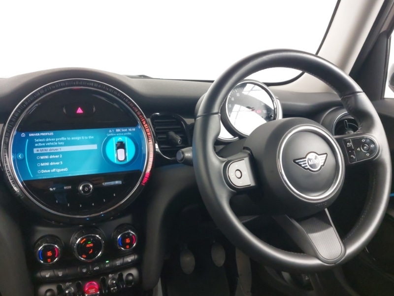 Used MINI Hatch 2022 for sale - 76987428: Photo 5