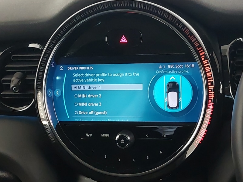 Used MINI Hatch 2022 for sale - 76987428: Photo 8