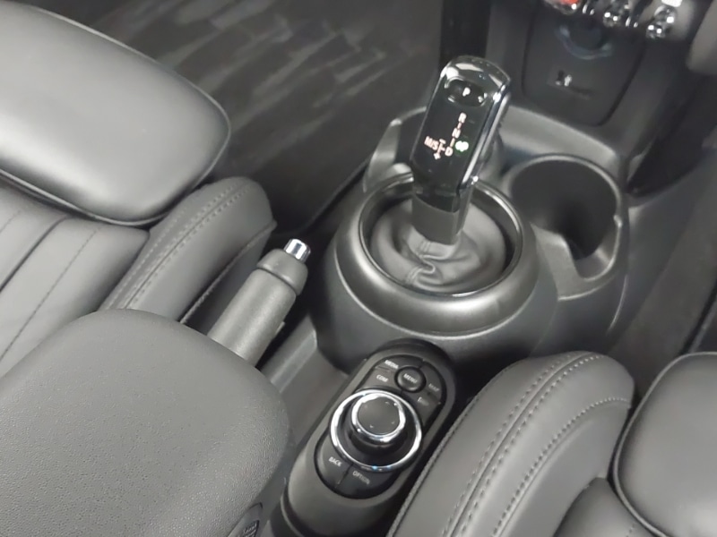 Used MINI Hatch 2023 for sale - 76897764: Photo 10