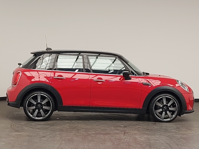 Used MINI Hatch 2023 for sale - 76897764: Photo 2