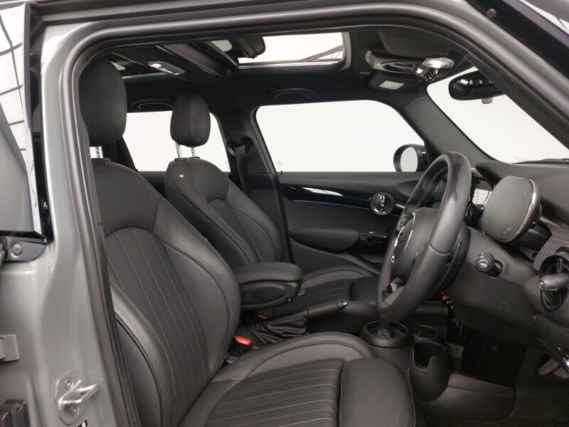 Used MINI Hatch 2021 for sale - 77606208: Photo 11