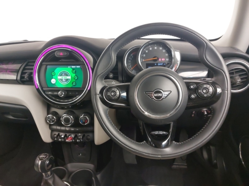 Used MINI Cooper 2019 for sale - 76602552: Photo 5