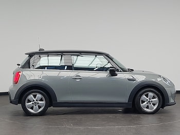 Used MINI Cooper 2022 for sale - 75429197: Photo