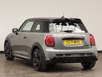 Used MINI Hatch 2021 for sale - 77371422: Photo