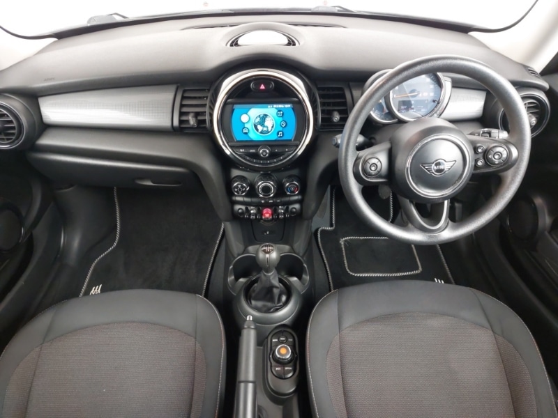 Used MINI Hatch 2019 for sale - 76816357: Photo 4