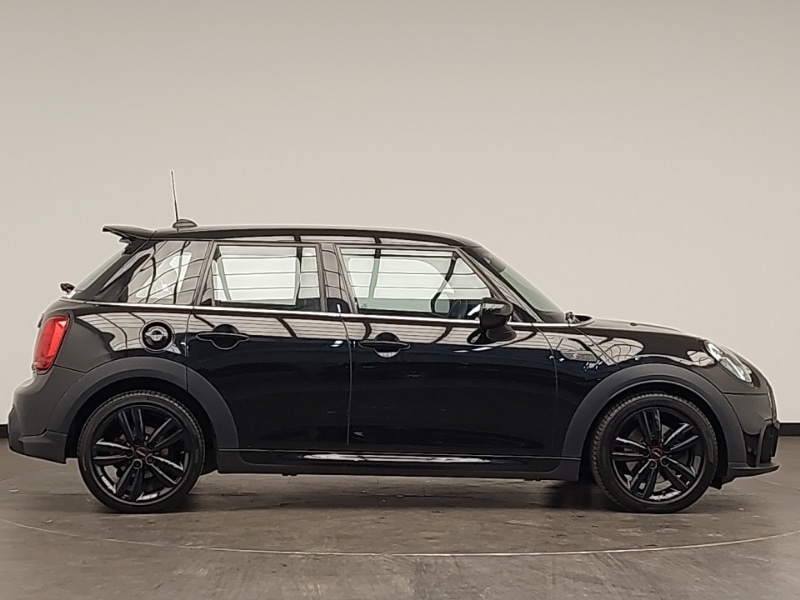 Used MINI Hatch 2022 for sale - 76397544: Photo 2