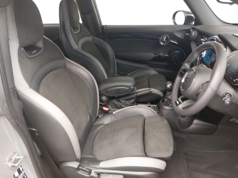 Used MINI Hatch 2022 for sale - 77544454: Photo 11