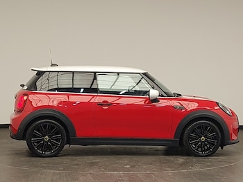 Used MINI Hatch 2022 for sale - 78670211: Photo