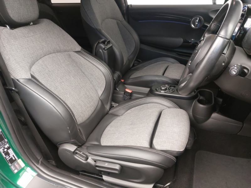 Used MINI Hatch 2022 for sale - 76666367: Photo 11