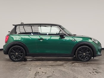 Used MINI Hatch 2022 for sale - 76666367: Photo