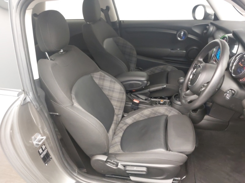 Used MINI Cooper 2019 for sale - 77522637: Photo 11