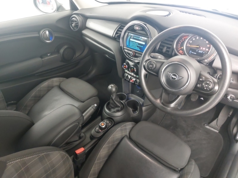 Used MINI Cooper 2019 for sale - 77522637: Photo 4