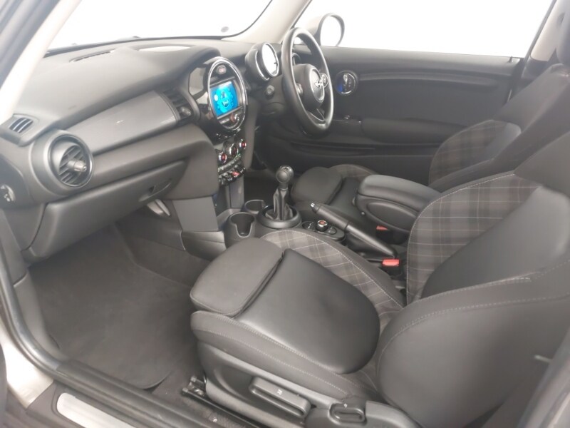 Used MINI Cooper 2019 for sale - 77522637: Photo 7