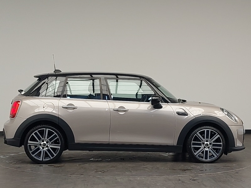 Used MINI Hatch 2023 for sale - 77035176: Photo 2