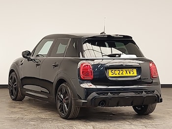 Used MINI Hatch 2022 for sale - 77166263: Photo