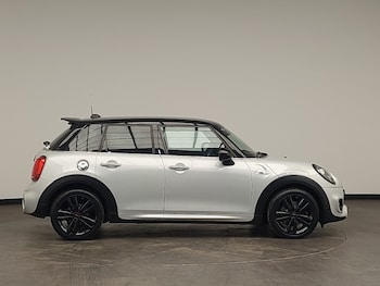 Used MINI Hatch 2019 for sale - 78694981: Photo