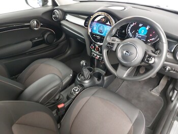 Used MINI Hatch 2023 for sale - 77284760: Photo