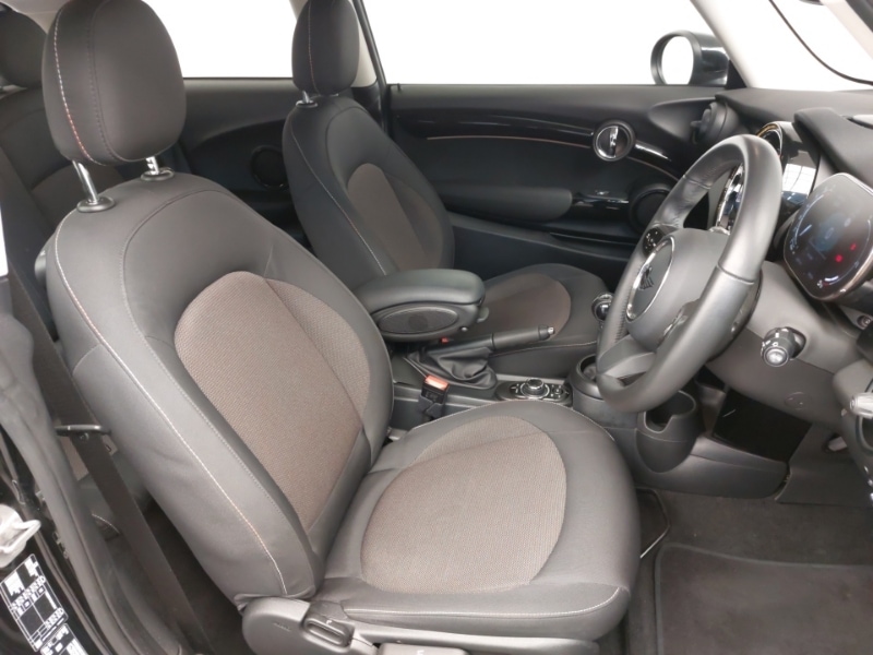 Used MINI Hatch 2023 for sale - 77284760: Photo 6