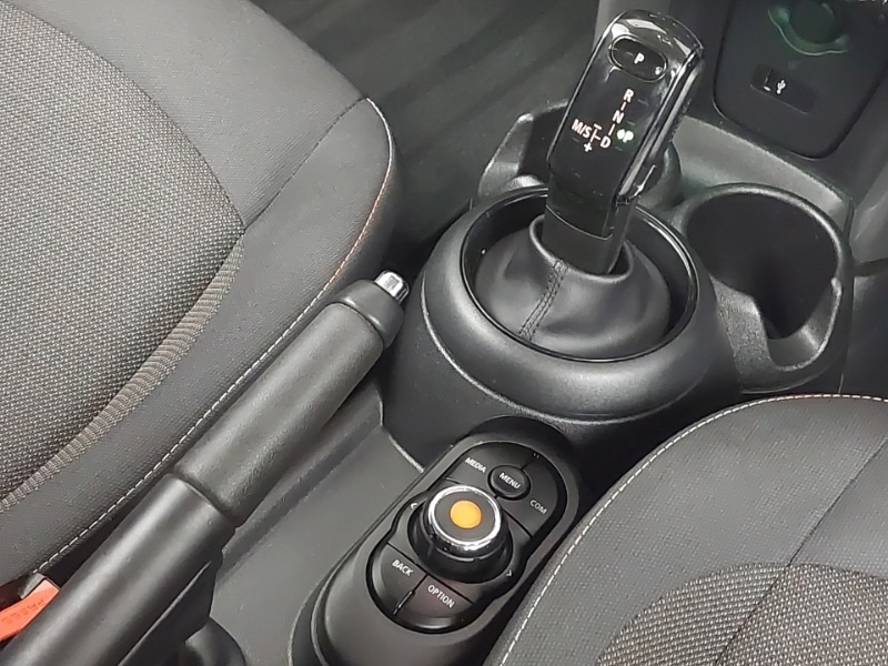 Used MINI Hatch 2019 for sale - 76970650: Photo 10