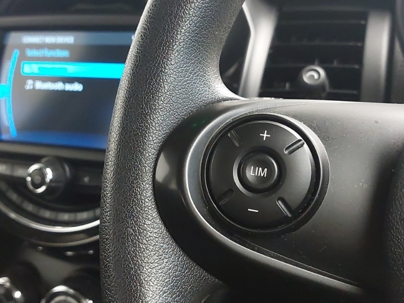 Used MINI Hatch 2019 for sale - 76970650: Photo 18