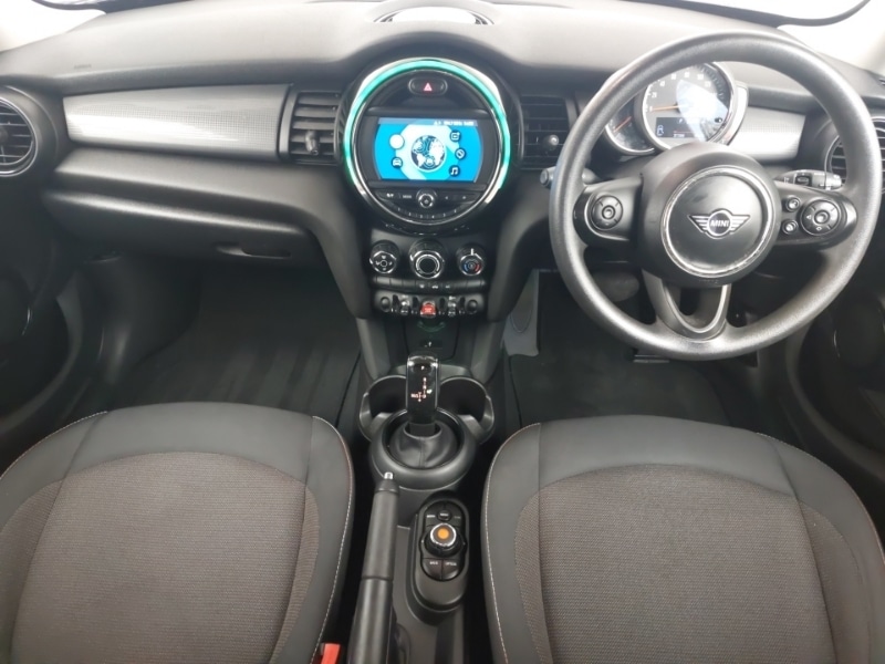 Used MINI Hatch 2019 for sale - 76970650: Photo 4