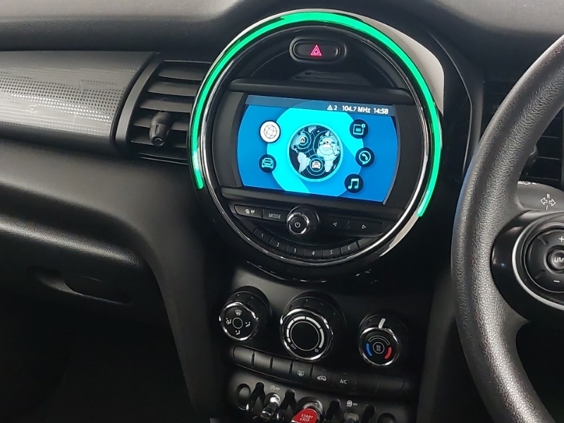 Used MINI Hatch 2019 for sale - 76970650: Photo 8