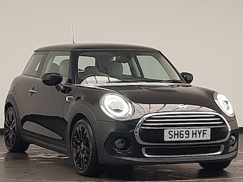 Used MINI Cooper 2019 for sale - 76150785: Photo