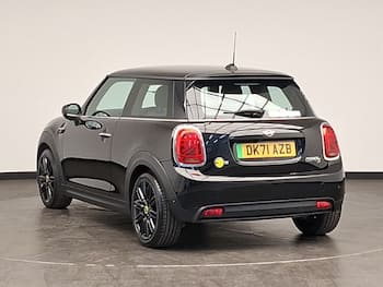 Used MINI Hatch 2021 for sale - 79642396: Photo