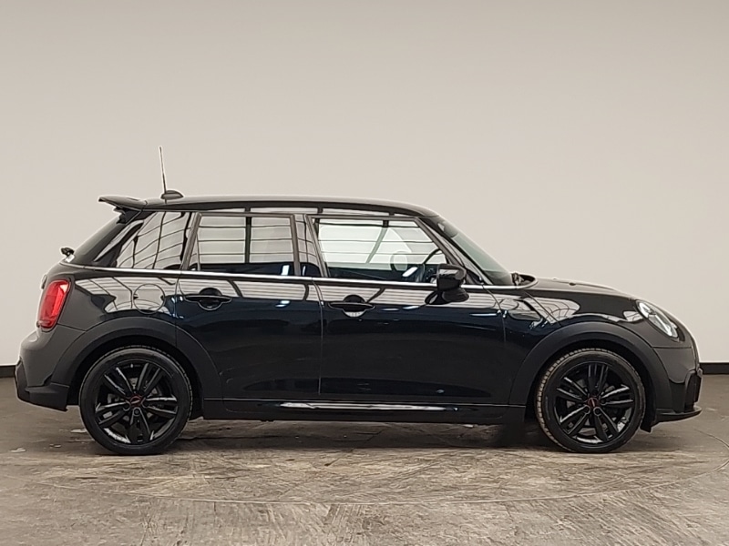 Used MINI Hatch 2022 for sale - 77130071: Photo 2