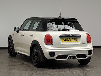 Used MINI Cooper 2019 for sale - 77371403: Photo