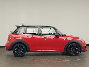 Used MINI Cooper 2019 for sale - 75326741: Photo