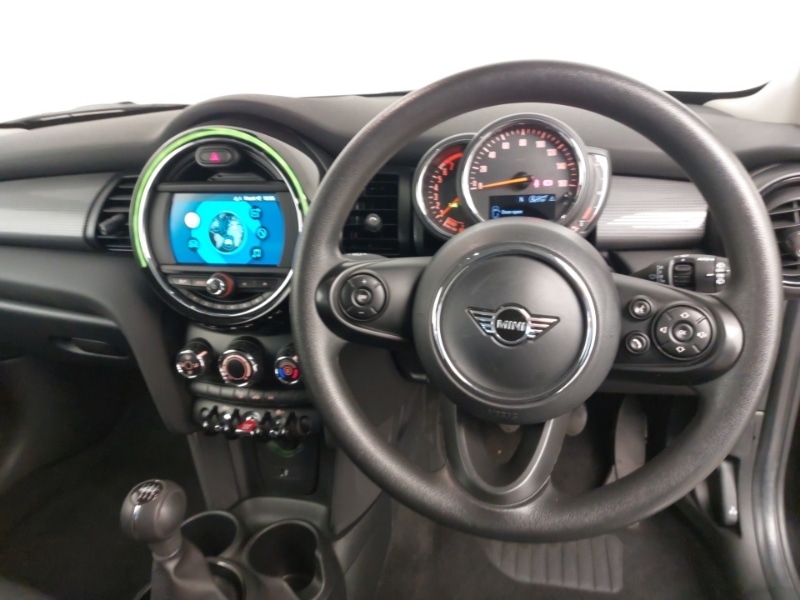 Used MINI Hatch 2019 for sale - 76951756: Photo 5