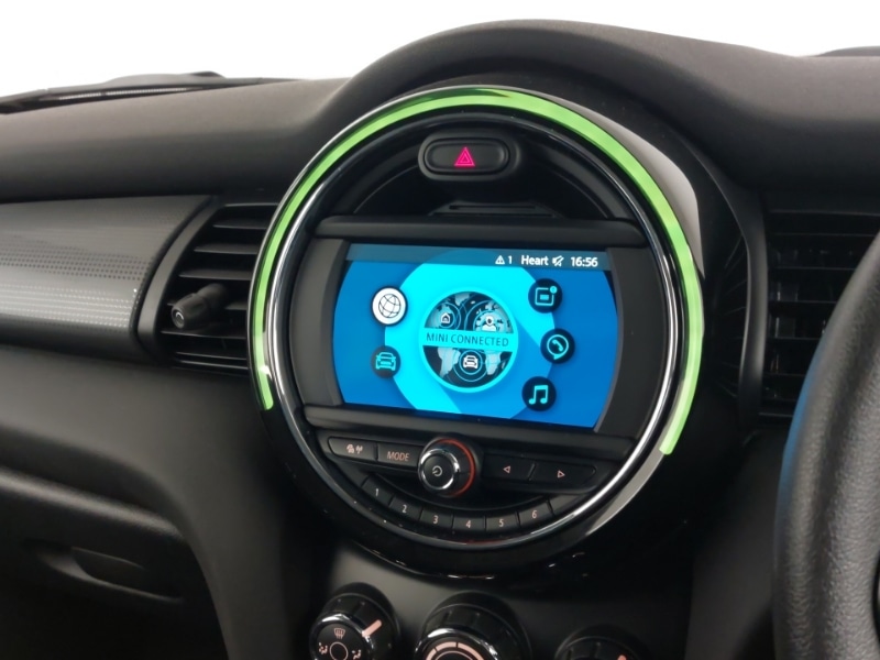 Used MINI Hatch 2019 for sale - 76951756: Photo 8