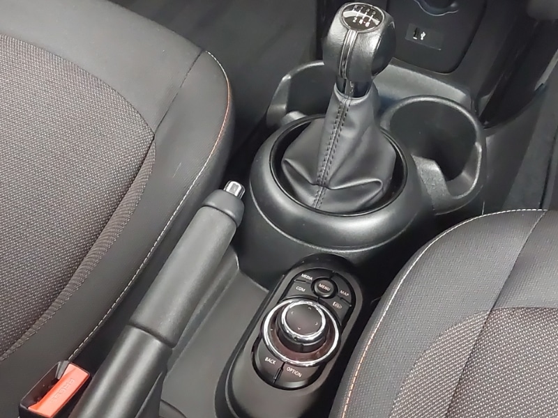 Used MINI Hatch 2022 for sale - 76383932: Photo 10