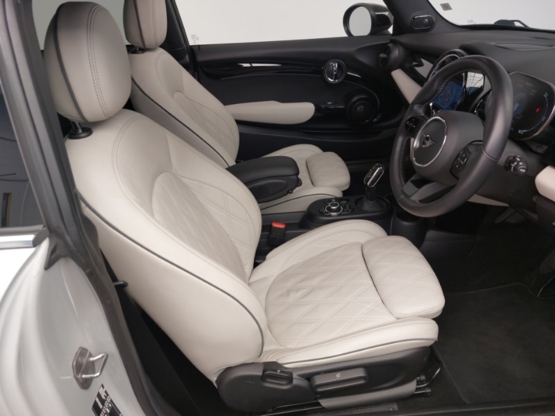 Used MINI Cooper 2021 for sale - 76732079: Photo 6