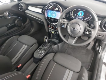Used MINI Hatch 2022 for sale - 78884960: Photo