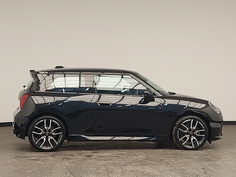 Used MINI Cooper 2025 for sale - 77299782: Photo 2