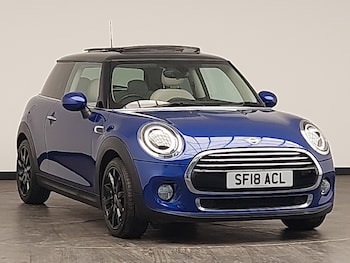 Used MINI Hatch 2018 for sale - 78093701: Photo