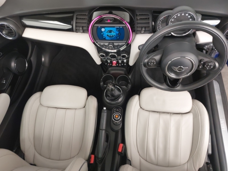 Used MINI Hatch 2018 for sale - 78093701: Photo 4