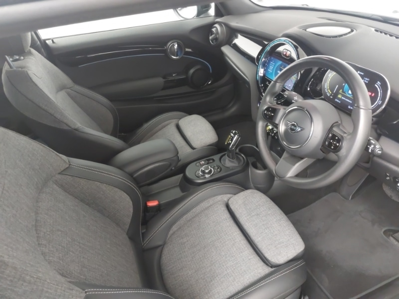 Used MINI Hatch 2022 for sale - 76975017: Photo 4