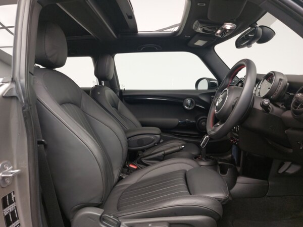 Used MINI Cooper 2021 for sale - 76269049: Photo 11