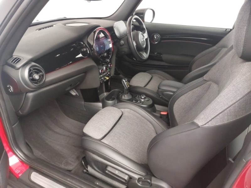 Used MINI Hatch 2023 for sale - 77329827: Photo 7