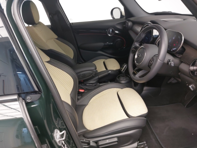 Used MINI Hatch 2023 for sale - 76907061: Photo 6