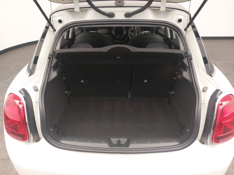 Used MINI Cooper 2019 for sale - 76800152: Photo 13