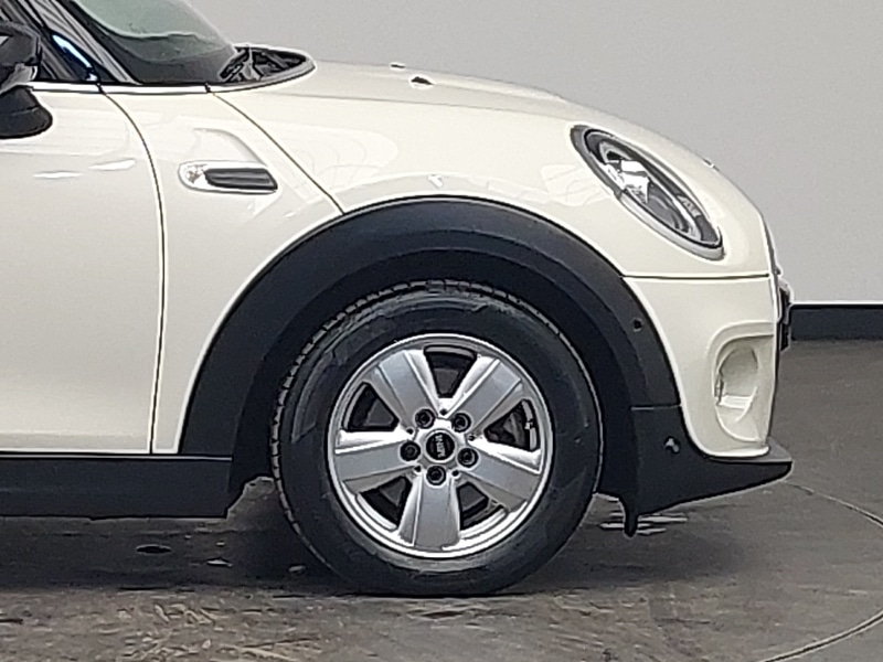 Used MINI Cooper 2019 for sale - 76800152: Photo 14