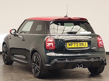 Used MINI Hatch 2023 for sale - 77165235: Photo