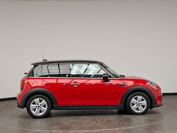 Used MINI Hatch 2023 for sale - 79525802: Photo