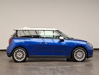 Used MINI Cooper 2024 for sale - 79743180: Photo